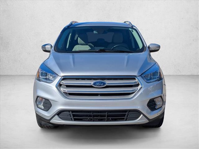 2019 Ford Escape Titanium photo 2