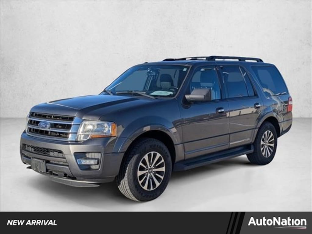 Used 2016 Ford Expedition XLT SUV