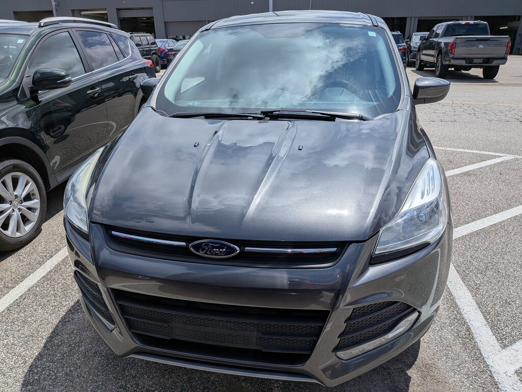 Used 2016 Ford Escape SE SUV