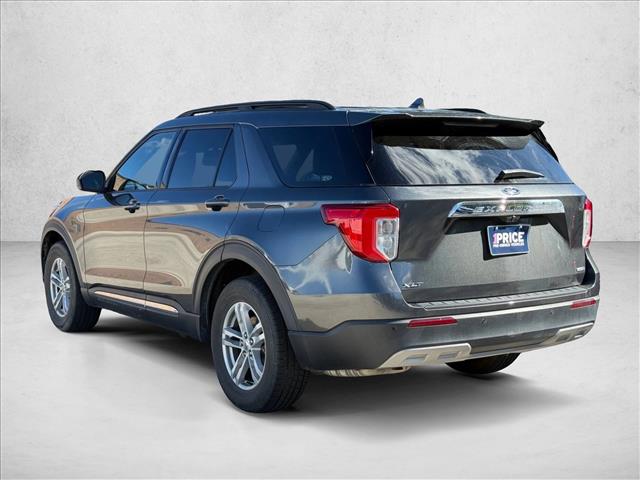 2020 Ford Explorer XLT photo 3