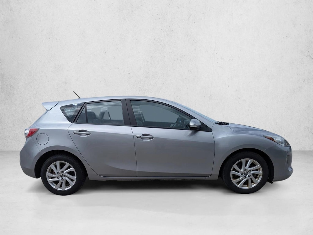 Used 2013 Mazda Mazda3 i Grand Touring Hatchback