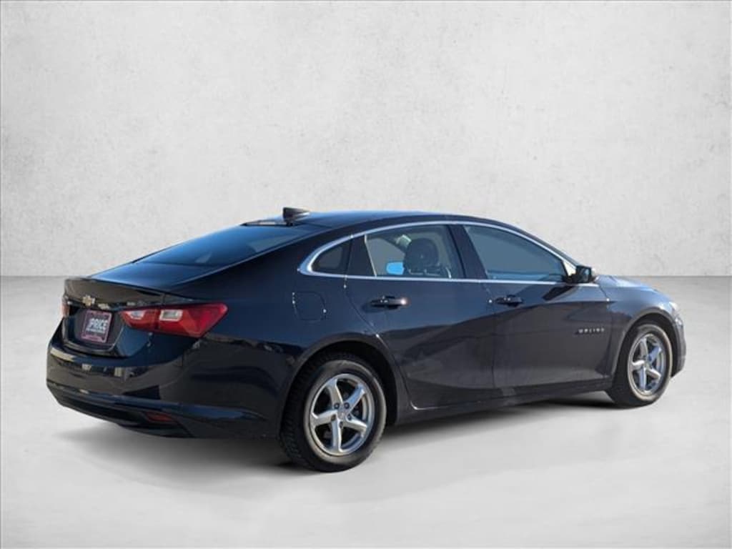 Used 2018 Chevrolet Malibu LS Sedan