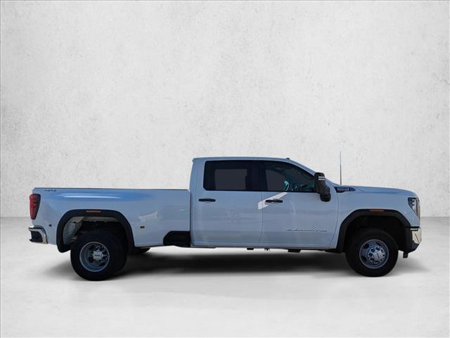 2025 Gmc Sierra 3500 HD Pro photo 4