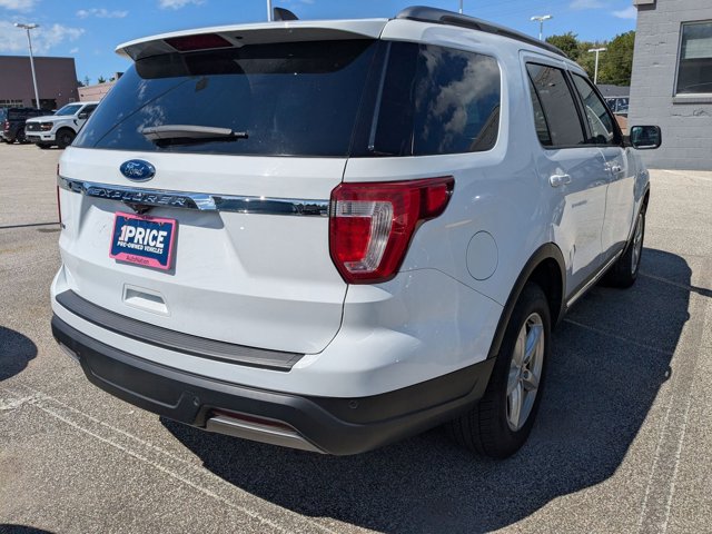 2019 Ford Explorer XLT photo 3