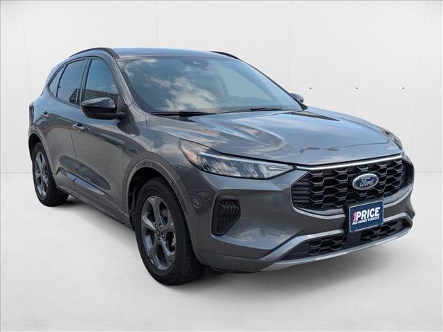 2023 Ford Escape ST-Line photo 3