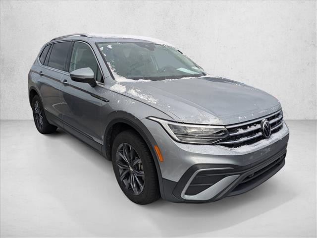 2022 Volkswagen Tiguan SE photo 3