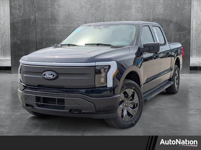 2025 Ford F-150 Lightning Flash's photo