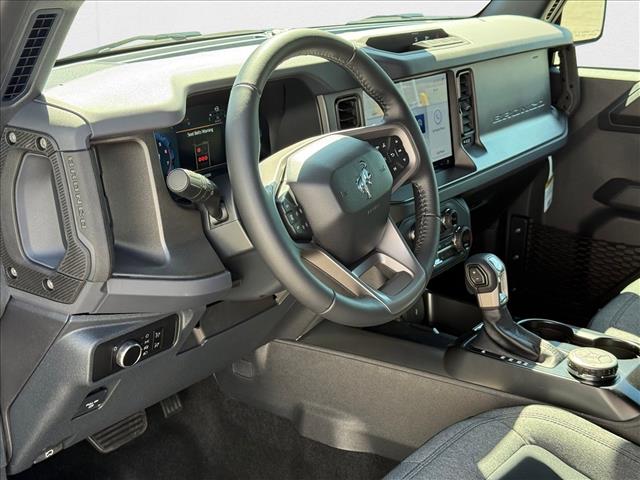 2025 Ford Bronco Big Bend photo 2