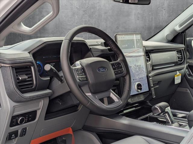 2025 Ford F-150 Lightning photo 3