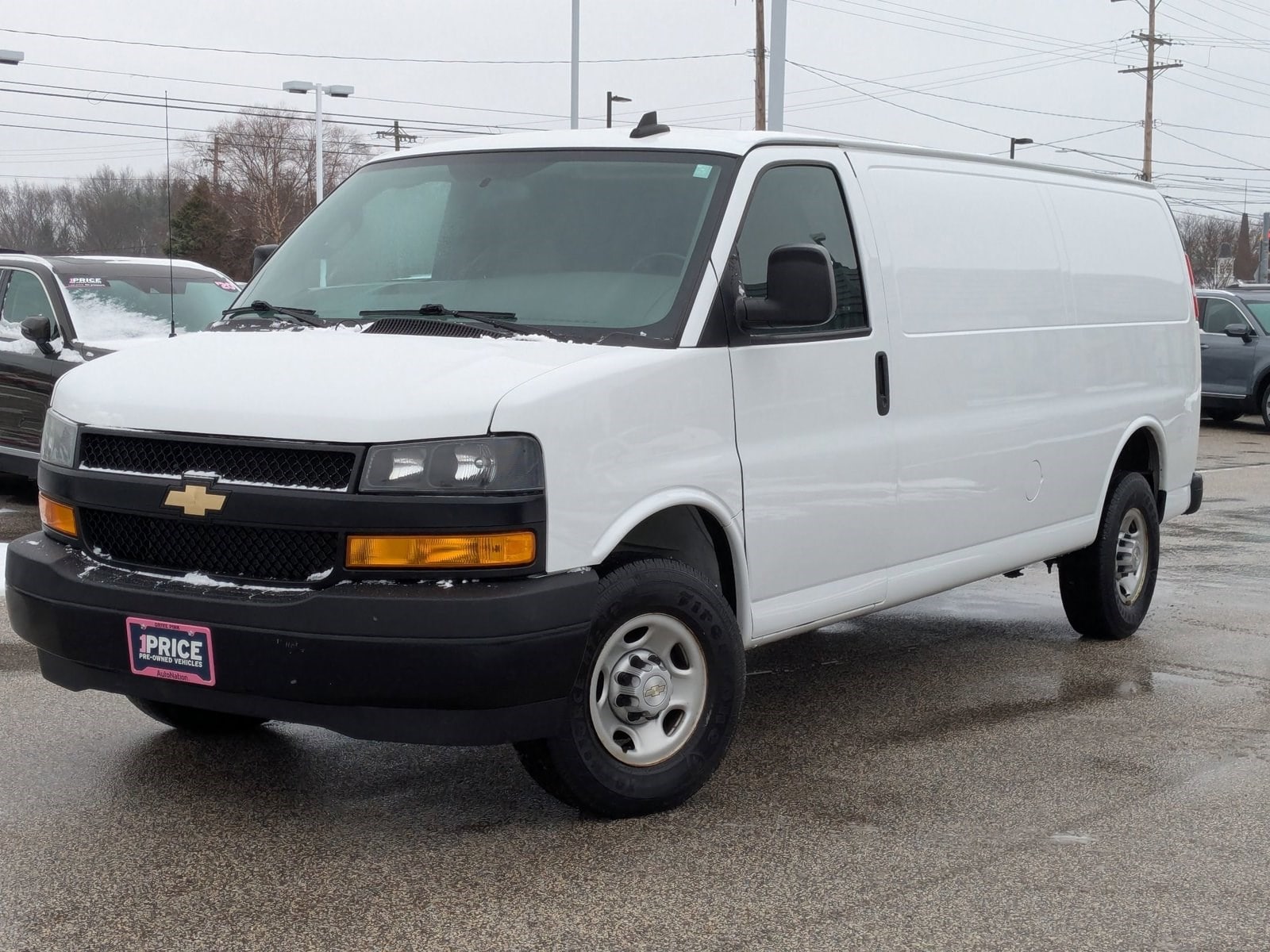 2021 Chevrolet Express Cargo Work Van's photo