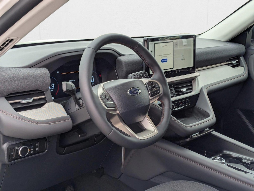New 2025 Ford Explorer Active SUV