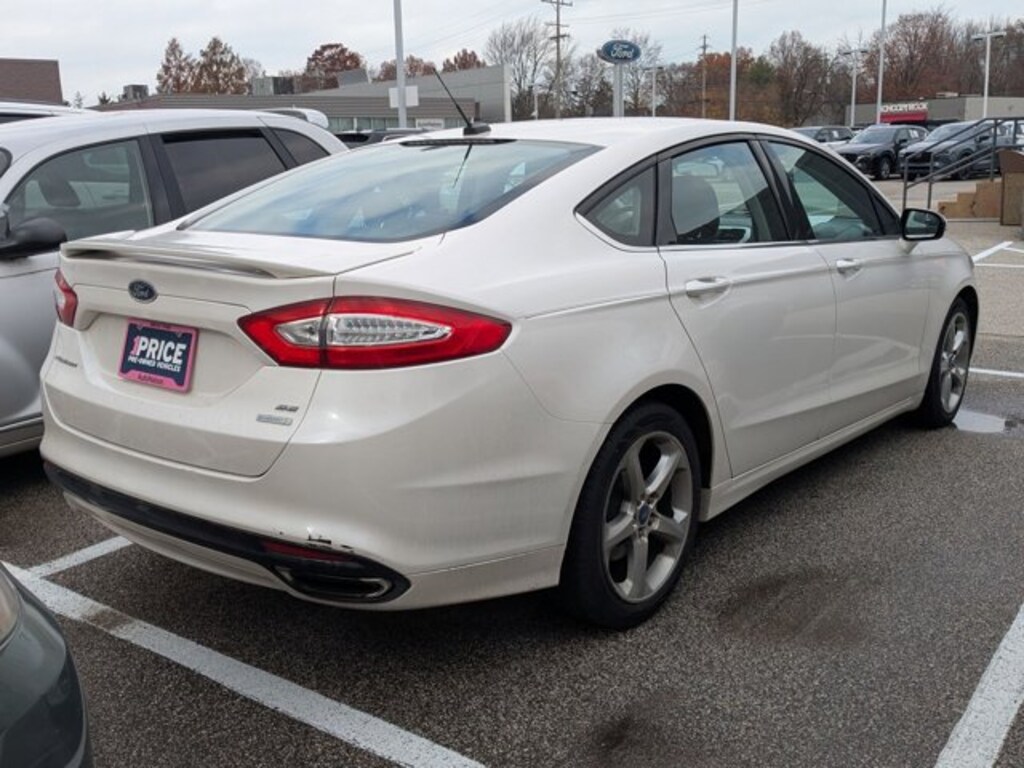 Used 2014 Ford Fusion SE Sedan