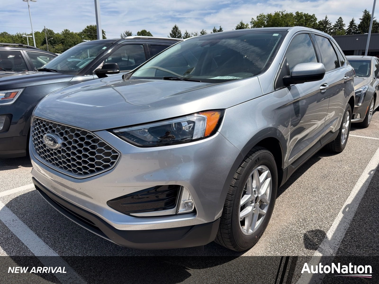 2024 Ford Edge SEL AWD's photo