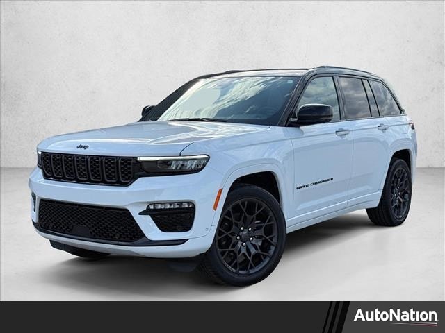 2025 Jeep Grand Cherokee Summit Reserve's photo