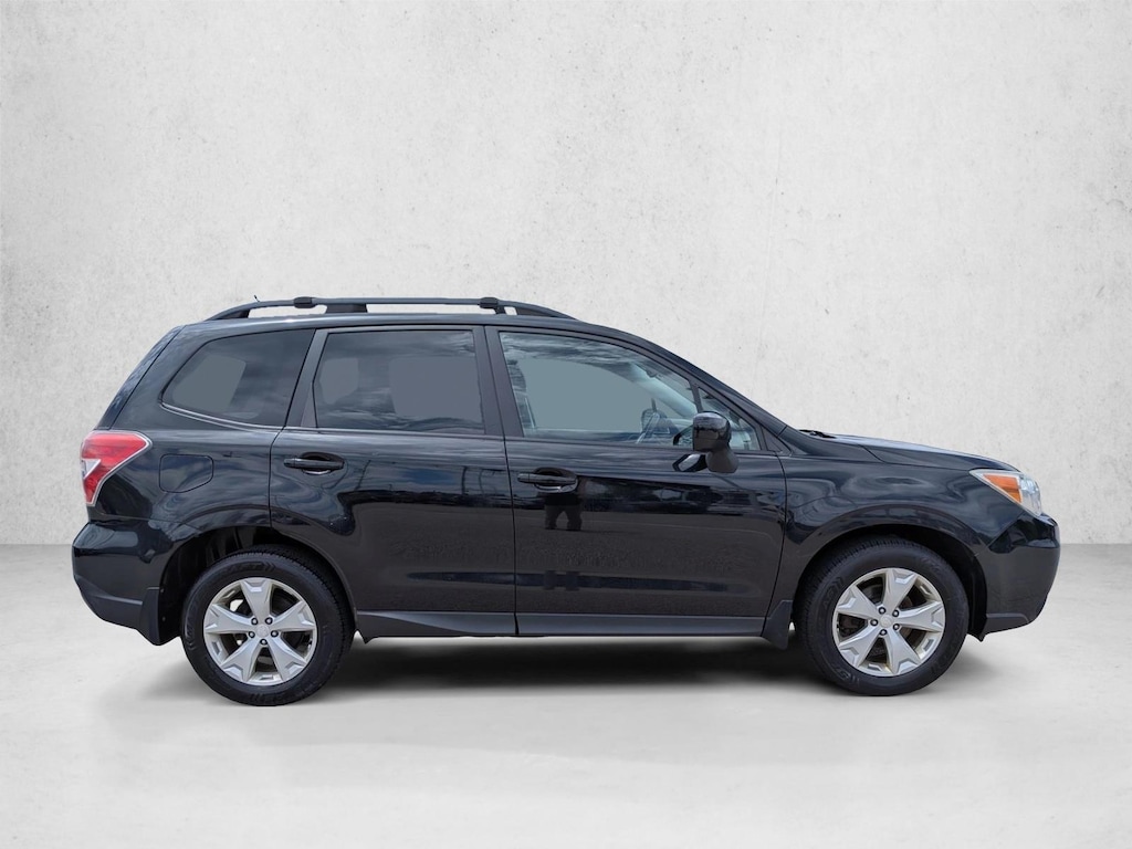 Used 2015 Subaru Forester 2.5i Premium SUV