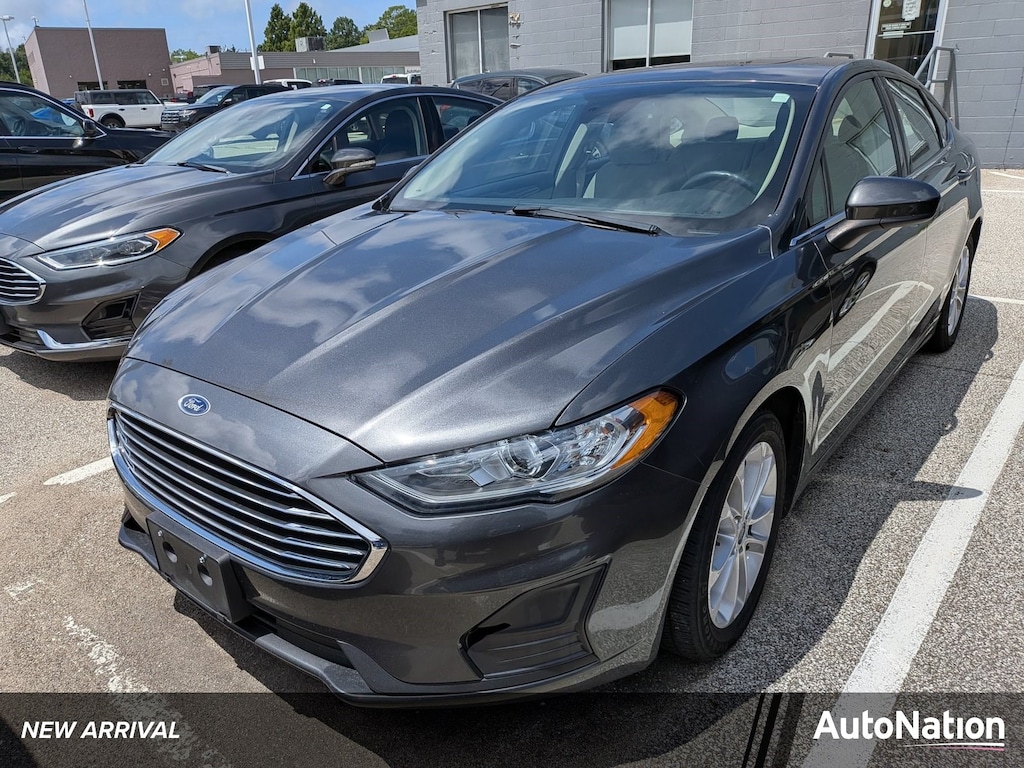 Certified 2020 Ford Fusion Hybrid SE Sedan