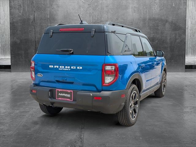 2025 Ford Bronco Sport Outer Banks photo 2