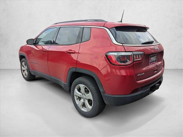 2020 Jeep Compass Latitude photo 3