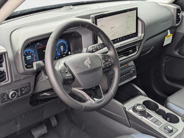 2025 Ford Bronco Sport Outer Banks photo 3