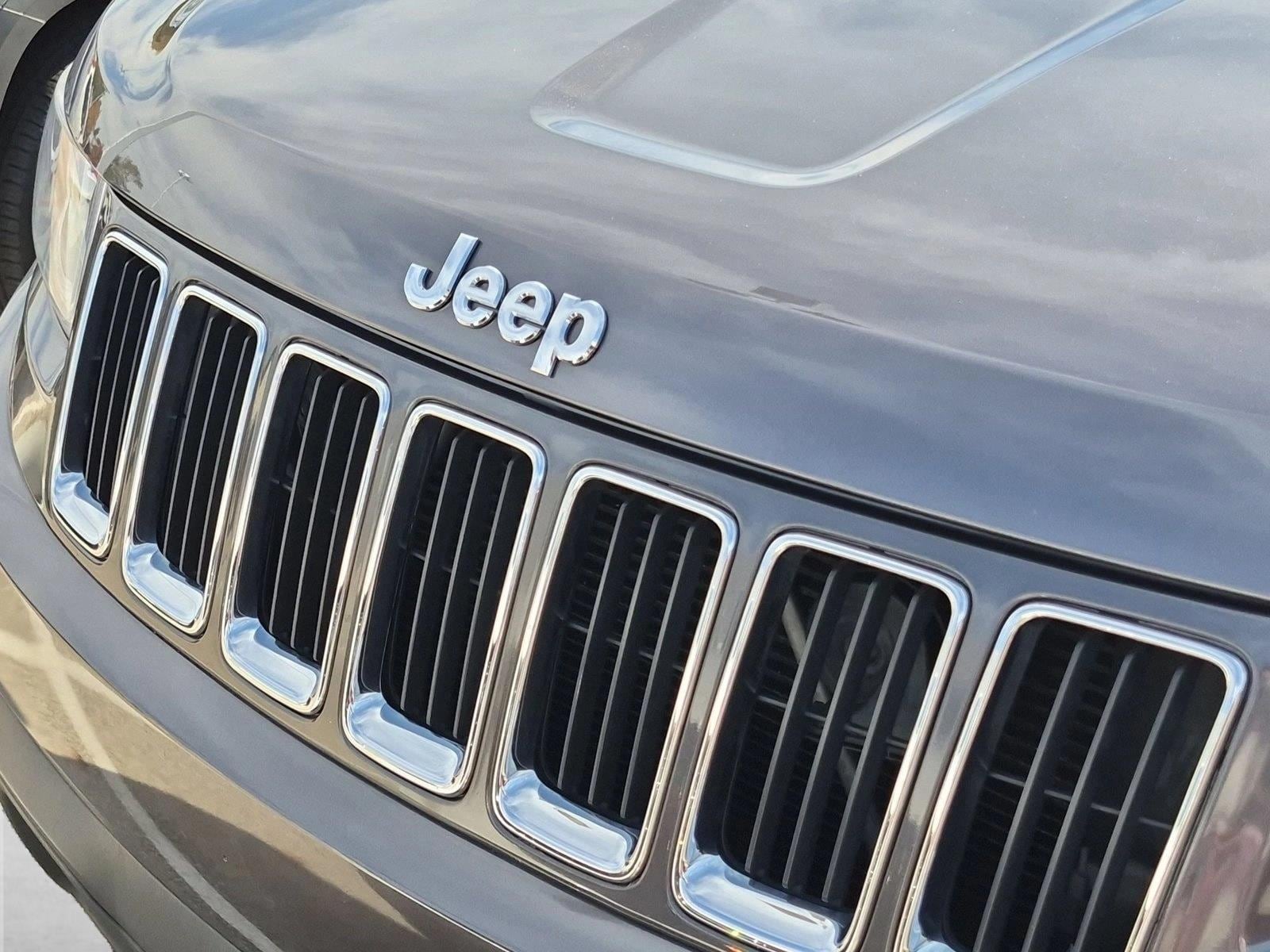 Used 2014 Jeep Grand Cherokee Laredo with VIN 1C4RJFAG7EC143942 for sale in Westlake, OH