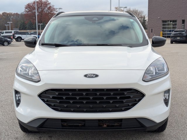 2022 Ford Escape SEL photo 2