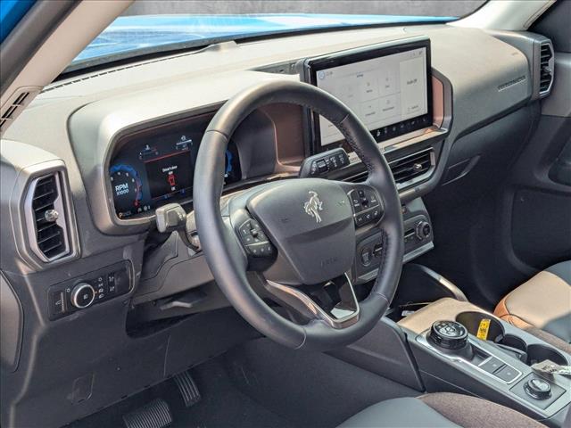 2025 Ford Bronco Sport Outer Banks photo 3