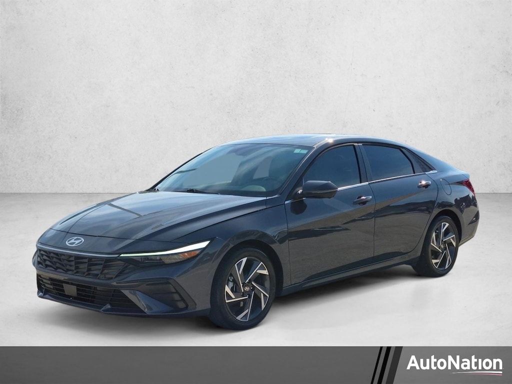 Certified 2024 Hyundai Elantra Limited Sedan