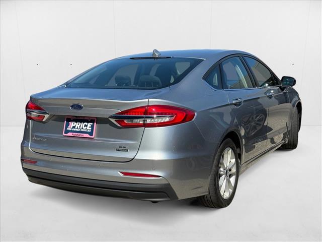 2020 Ford Fusion Hybrid SE photo 4