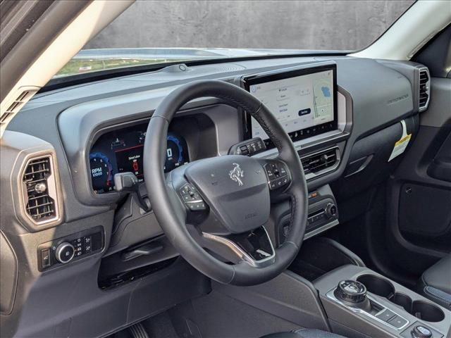 2025 Ford Bronco Sport Outer Banks photo 3