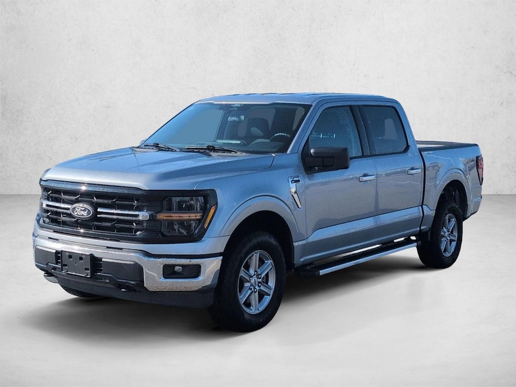 Used 2025 Ford F-150 XLT Truck SuperCrew Cab