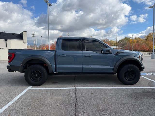 2023 Ford F-150 Raptor photo 3