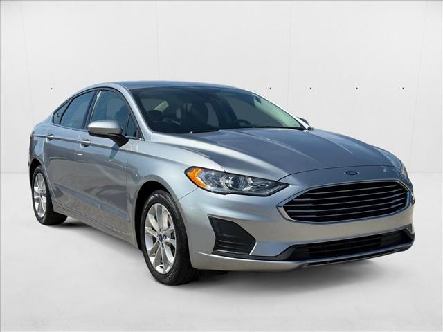 2020 Ford Fusion Hybrid SE photo 3
