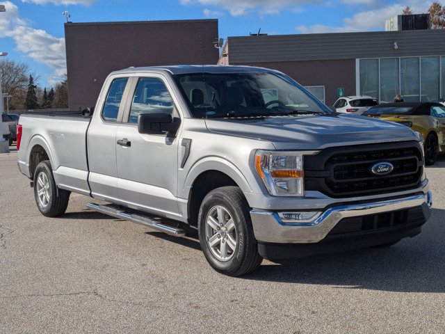 2021 Ford F-150 XL photo 3