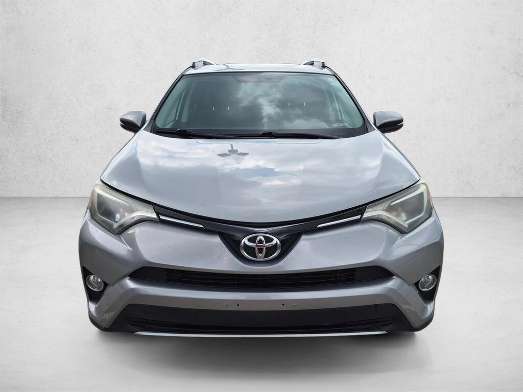 Used 2016 Toyota RAV4 XLE SUV