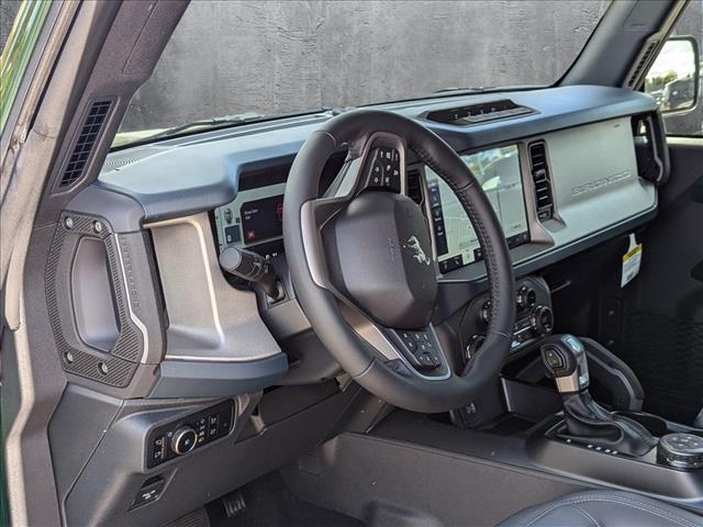 2024 Ford Bronco Outer Banks photo 3
