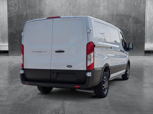 2025 Ford Transit photo 2