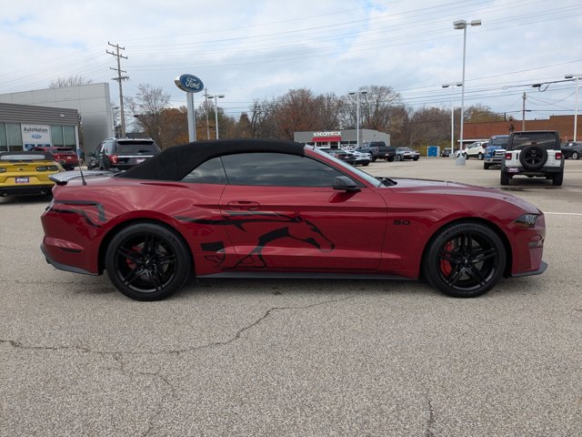 2019 Ford Mustang GT Premium Convertible photo 4