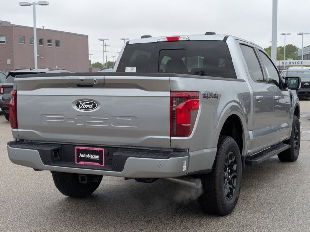 2025 Ford F-150 XLT photo 2