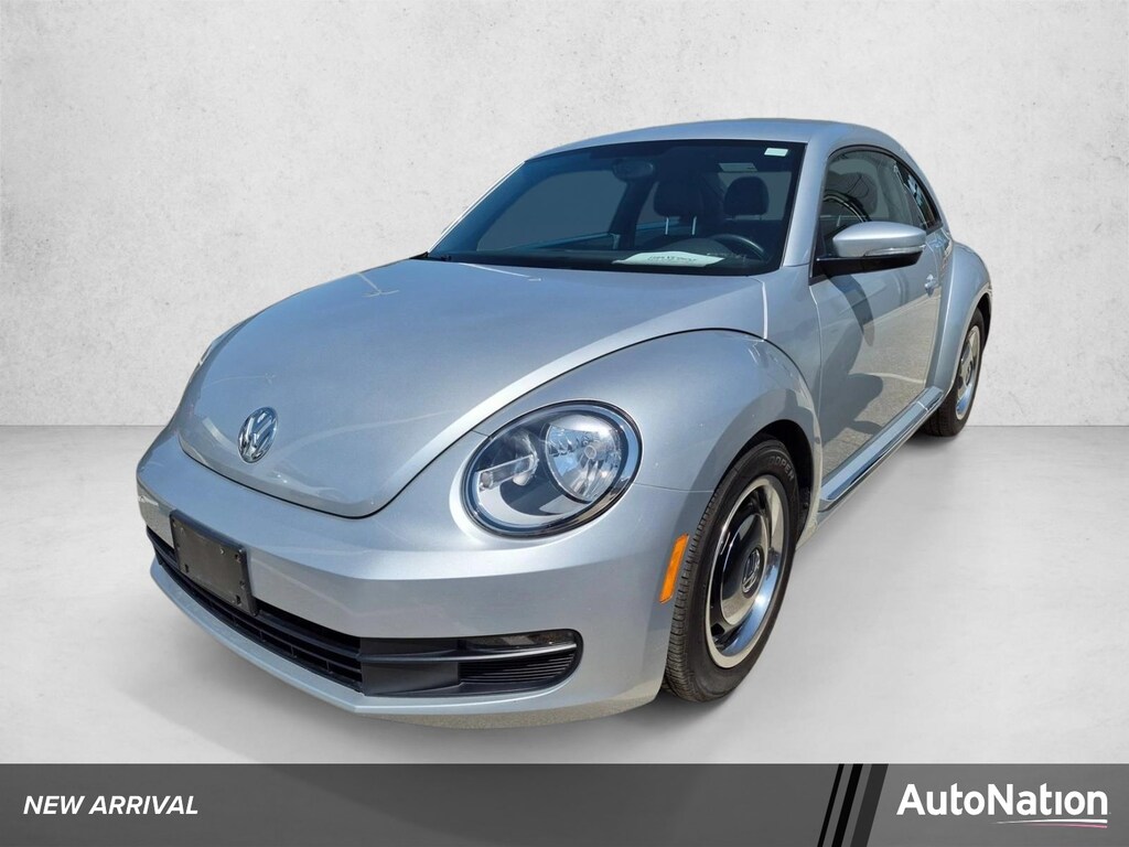 Used 2012 Volkswagen Beetle 2.5L PZEV Hatchback