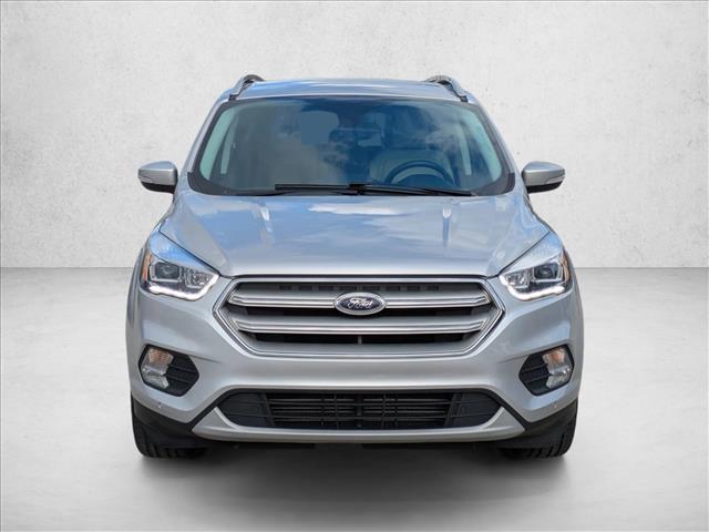 2019 Ford Escape Titanium photo 2