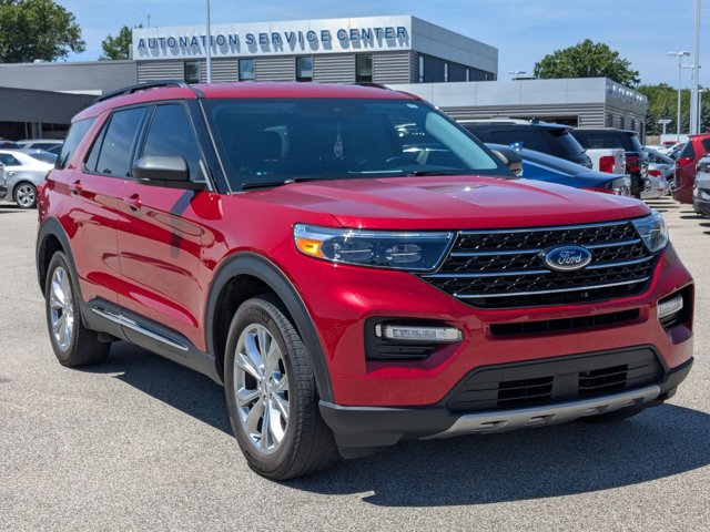 2021 Ford Explorer XLT photo 3