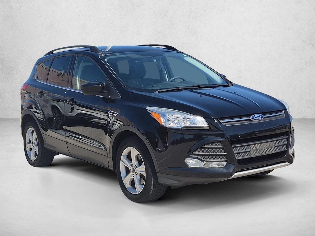 Used 2016 Ford Escape SE SUV