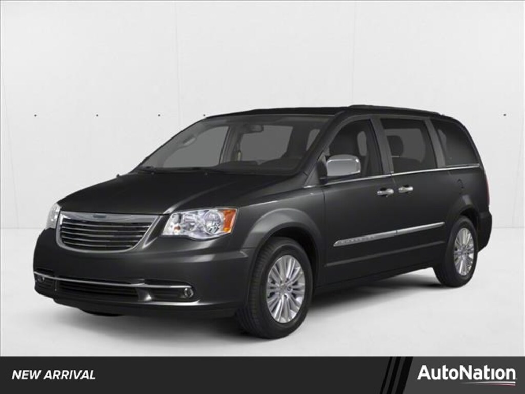 Used 2013 Chrysler Town & Country Touring Van