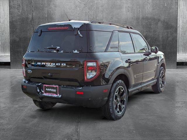 2025 Ford Bronco Sport Outer Banks photo 2