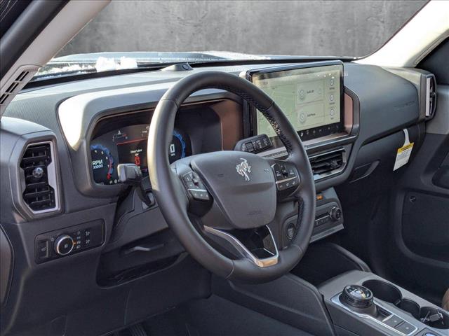 2025 Ford Bronco Sport Outer Banks photo 3