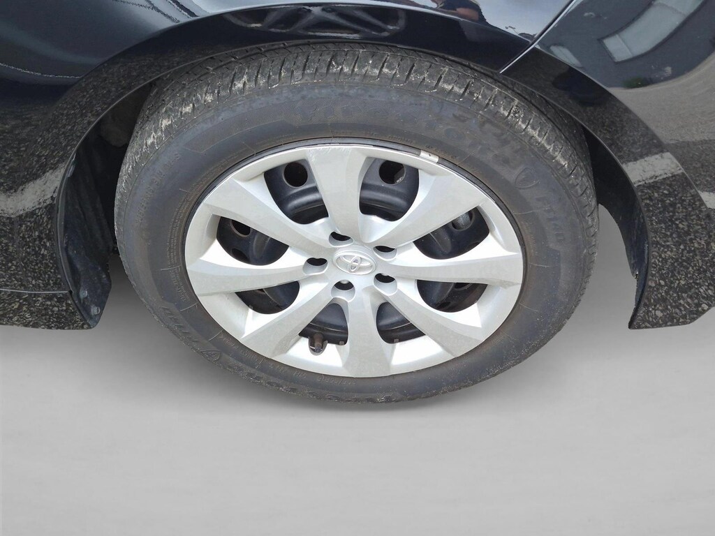 Used 2025 Toyota Corolla LE Sedan