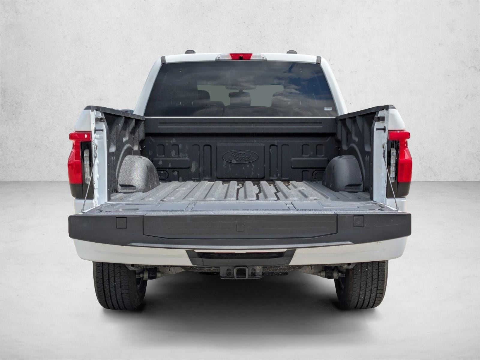 2025 Ford F-150 Lightning Flash - Photo 7