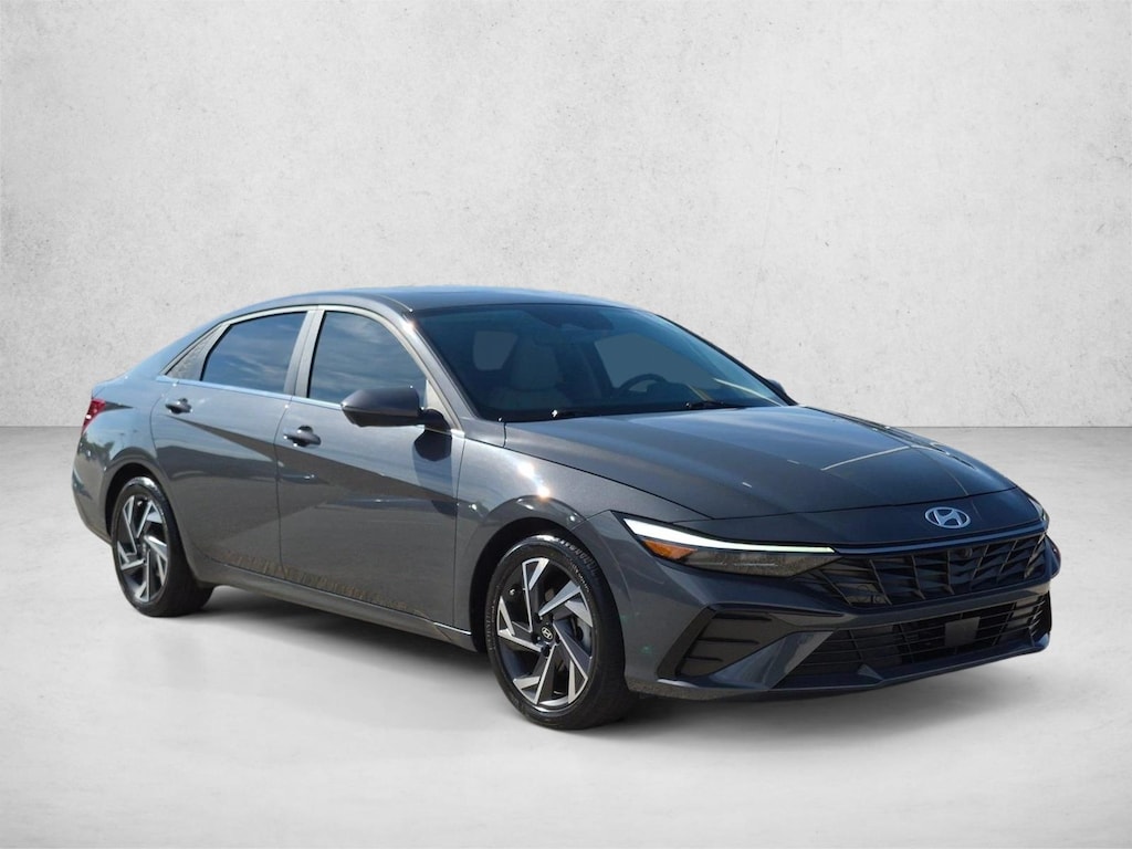 Certified 2024 Hyundai Elantra Limited Sedan