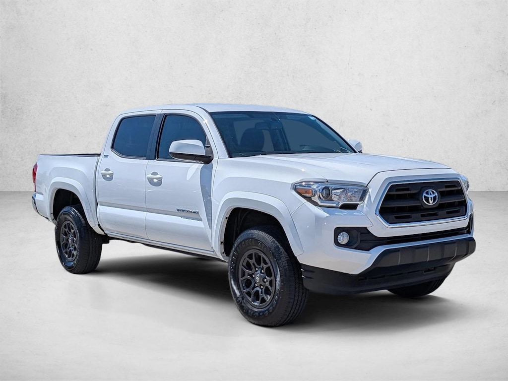 Certified 2017 Toyota Tacoma SR5 Truck Double Cab