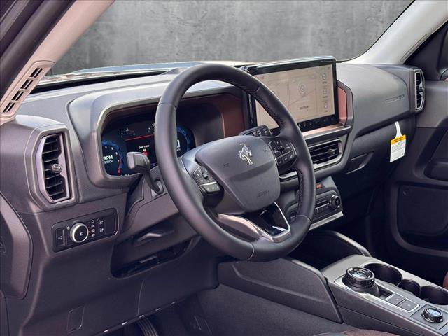 2025 Ford Bronco Sport Outer Banks photo 3